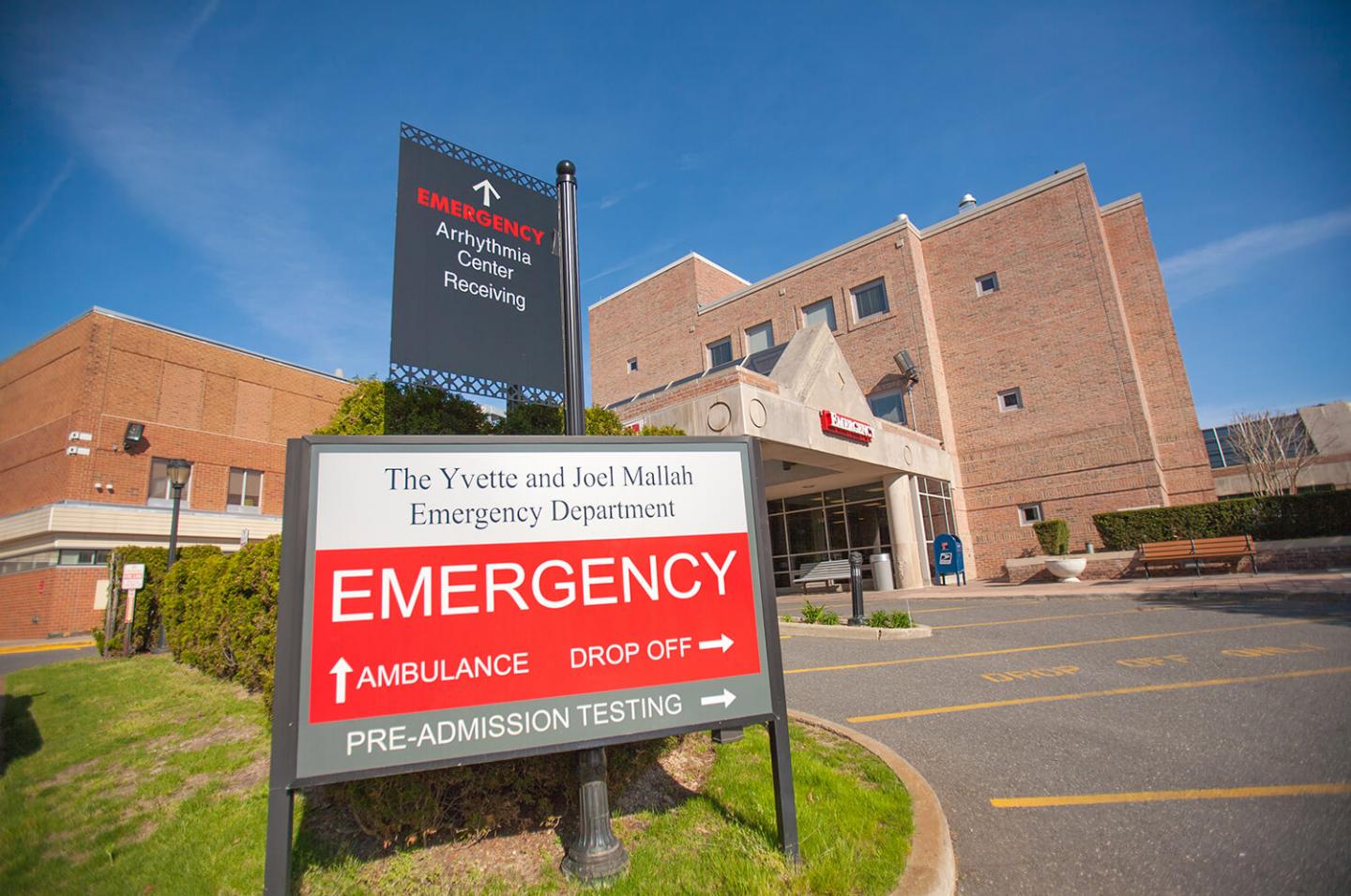 St. Francis Hospital Emergency Department entrance